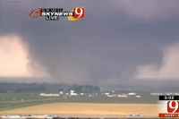 Tornado rips through Oklahoma City suburb